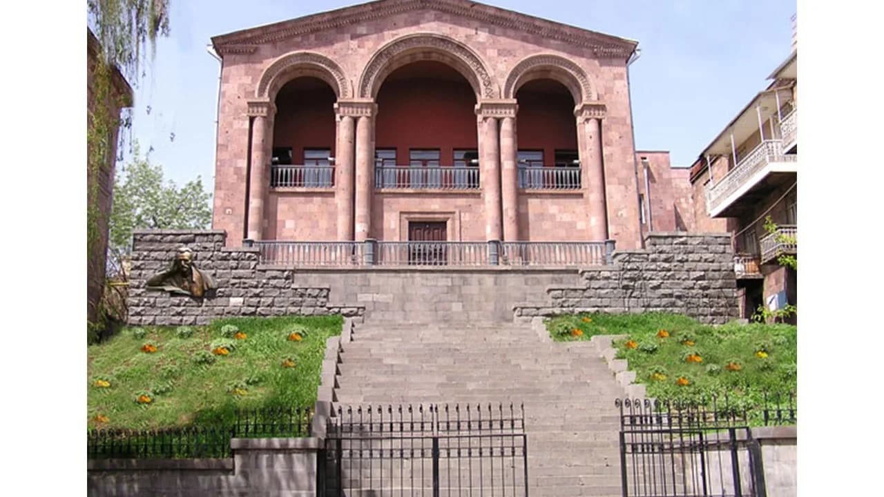 Hovhannes Tumanyan Museum