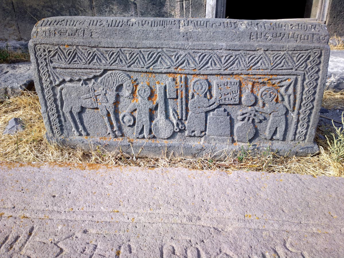 VOROTNAVANK · Soghomon Matevosyan · CC BY-SA 4.0 · https://creativecommons.org/licenses/by-sa/4.0/ · https://commons.wikimedia.org/wiki/File:%2BVorotnavank_Monastery_09.jpg