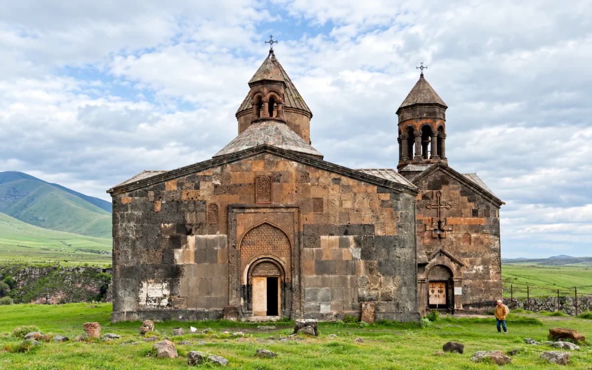 SAGHMOSAVANK