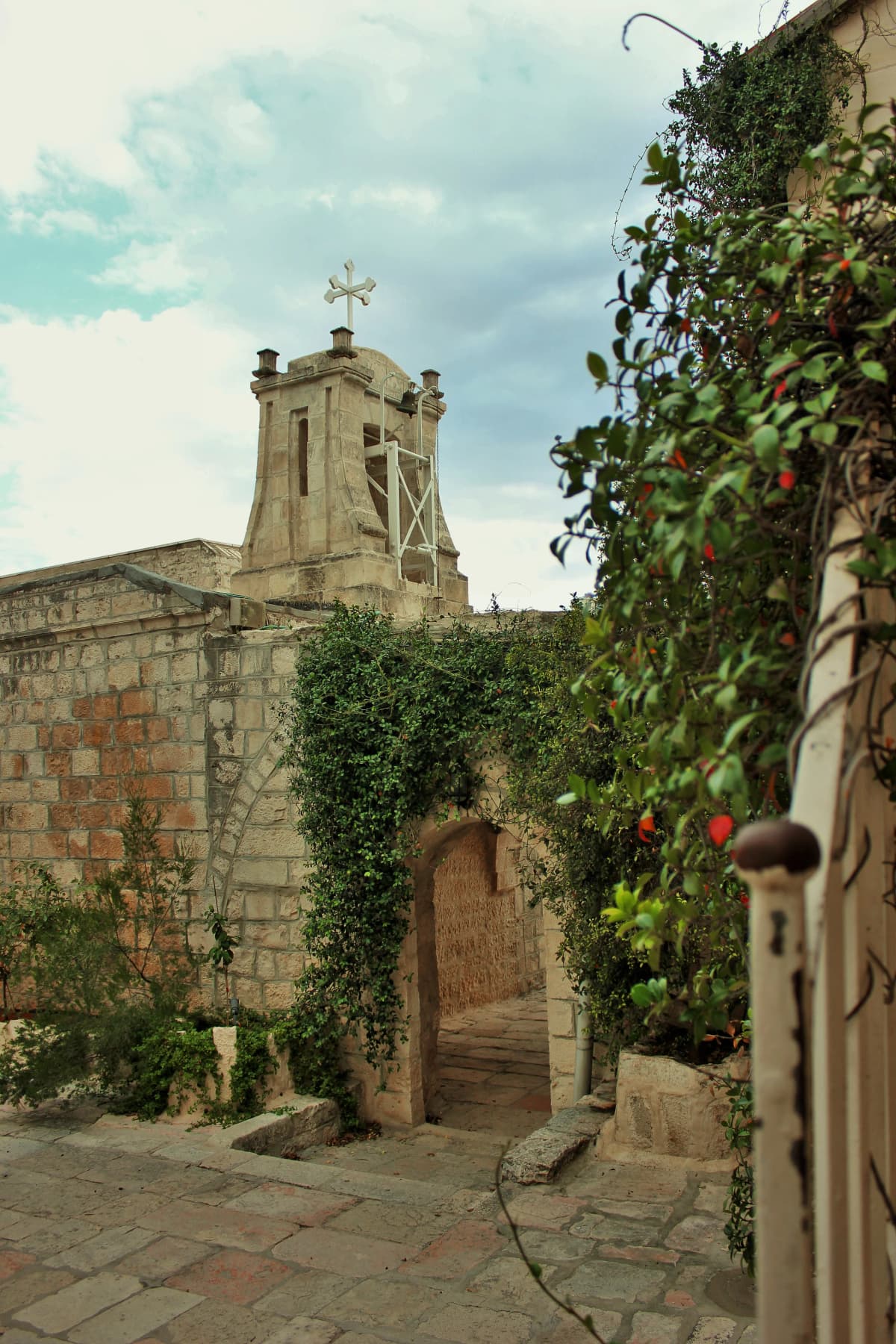 Entrance of Holy Archangels Church — Beko, CC BY-SA 4.0 (https://creativecommons.org/licenses/by-sa/4.0/). https://commons.wikimedia.org/wiki/File:The_entrance_of_Armenian_Apostolic_church_of_the_Holy_Archangels,_Jerusalem.jpg